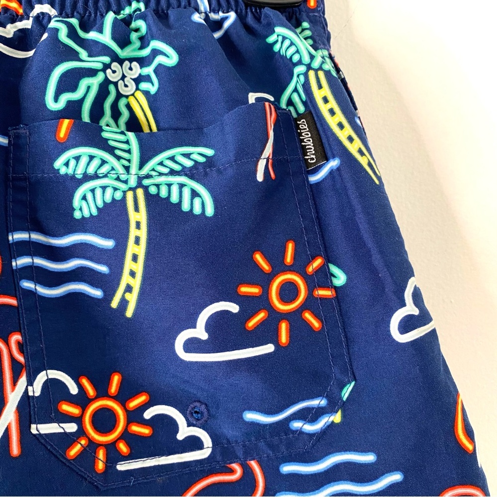 Chubbies The Neon Lights 5.5” Swim Shorts - Picture 5 of 7